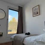 90 M2 With Balcony & Free Parking Gerasdorf bei Wien