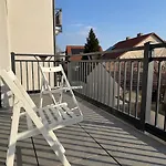 90 M2 With Balcony & Free Parking *