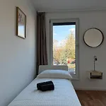 90 M2 With Balcony & Free Parking דירה גרסדורף ביי וין