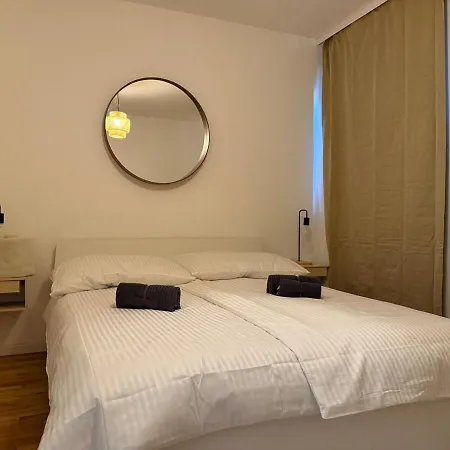 90 M2 With Balcony & Free Parking