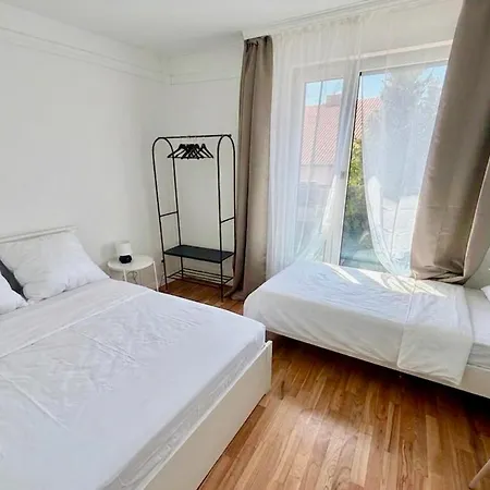 90 M2 With Balcony & Free Parking