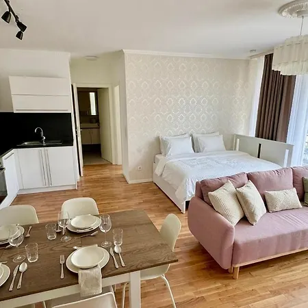 Apartment 90 M2 With Balcony & Free Parking Gerasdorf bei Wien