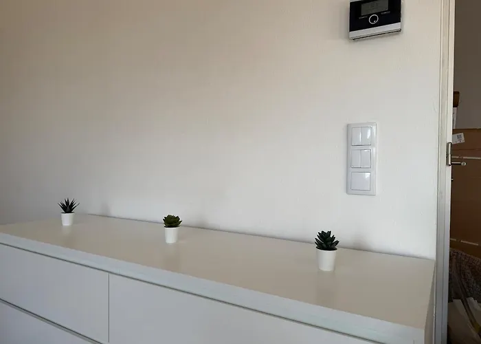 Lejlighed 100 M2 With Balcony & Free Parking